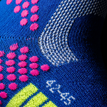 Core (Blue/Pink Polka Dot)